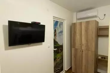 ユースホステル Villa Klara