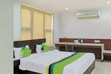 Hotel Treebo Elite City Upper Bazar