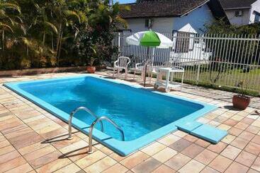 بنسيون Mansão Das Orquídeas