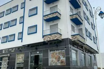 هتل آپارتمان Residence Akram M Diq