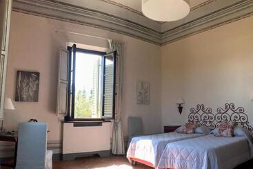 Country B&b Corniola