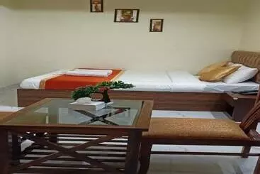 Hotel Royal Residency
