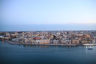 Palazzo Pinto B&b   Brindisi