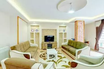 ホテル Kayi Pansi̇yon