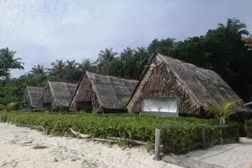Resort Ira Bungalows Pulau Banyak