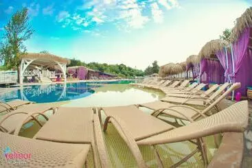 Otel Elinor Complex