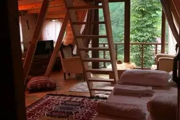 ベッドアンドブレックファースト Moromu Bungalows