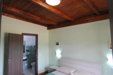 ホテル La Luna Nel Pozzo