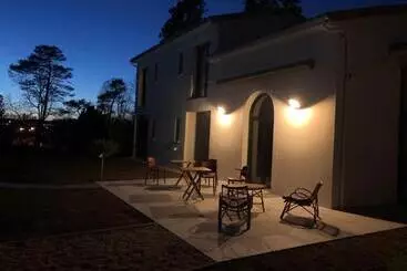 Bed and Breakfast L Esprit Du Clain Chambres D Hôtes Bandb De Standing Proches Du Futuroscope Golf Et Lac De St Cyr