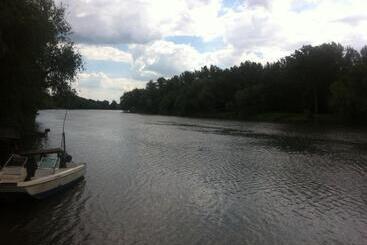 בית מלון כפרי рыбное место