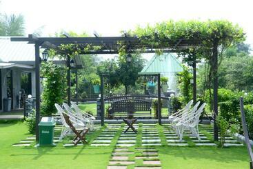 Hotel Gulshan E Mehboob