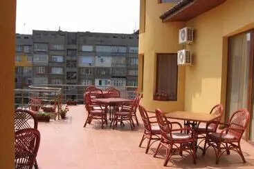 Hotel Queen