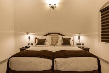 בית מלון כפרי Villa De 1945