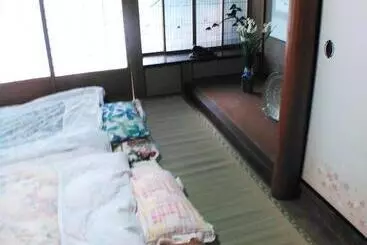 Pension 昭和の宿 汐凪 Shionagi