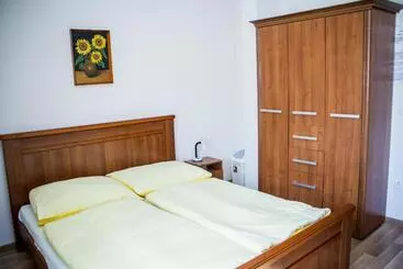 ペンション Akácliget Vendégház és Major