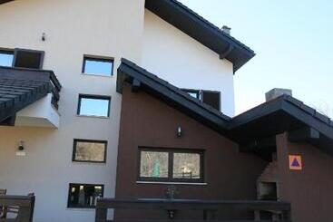 Pensiunea Livada Bunicului