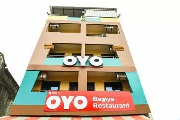 Hôtel Oyo 8075  Bagiya Restaurant