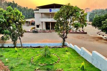 Hotel Sooryakamal Mahal