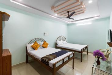 فندق Spot On 65489 Ss Grand