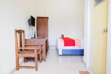 Hotel Reddoorz Syariah Near Gatot Subroto Lampung 4