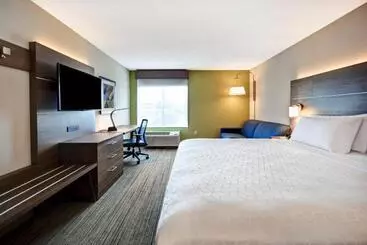 בית מלון כפרי Holiday Inn Express Newport North   Middletown, An Ihg