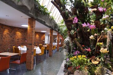 酒店 Restaurant Florida