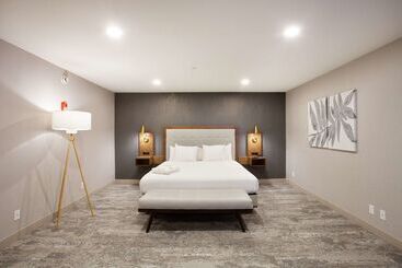 Riverside Hotel, Bw Premier Collection