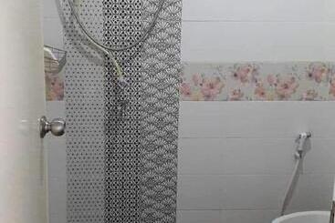 酒店 Chawalee Place