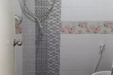 ホテル Chawalee Place