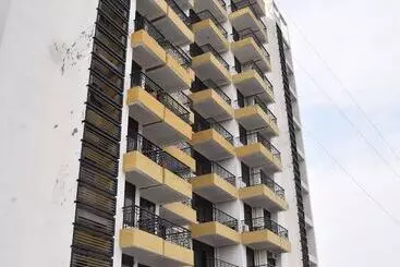 Hotel Presidia Heights Apartment