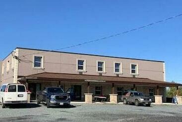 Hotel Whitefish Corporate Residence