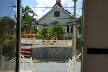 پانسیون Room In Guest Room Casa Docia Samana Standard Double Room 4