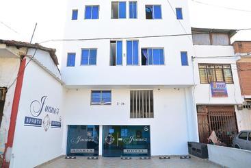 Apartahotel Juane’s