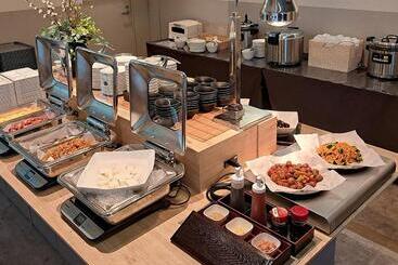 Hotel Chisun Budget Kanazawa Ekimae