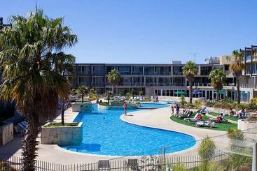 公寓式酒店 Resort Hotel Room 273