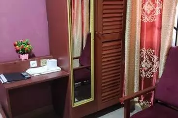 هاستل Britannia Hôtel Cmr