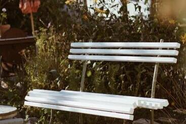 Bed and Breakfast Axatorpsgården