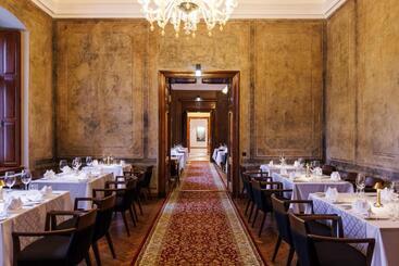 Schloss Fellin Boutique Hotel And Spa