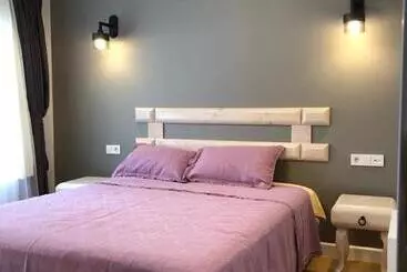 White Island Boutique Otel