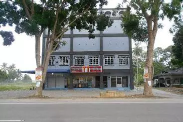 Hotel Oyo 90316 Tt Rest House