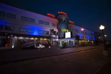 Hotel Elegance Nv