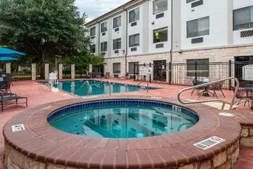 Отель Holiday Inn Express & Suites Austin Nw Lakeline, An Ihg