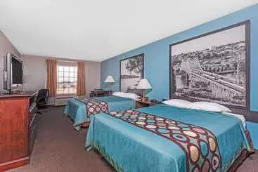 فندق Super 8 By Wyndham Rainsville