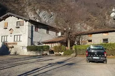 ホテル Agriturismo La Vecchia Chioderia