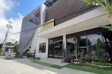 Hotel Vines Ape Nap Hostel