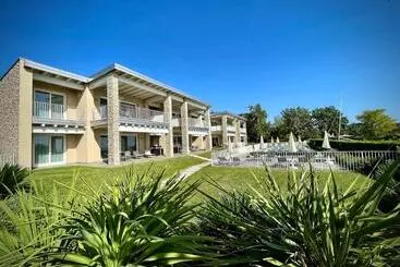 La Giolosa Gardapartments