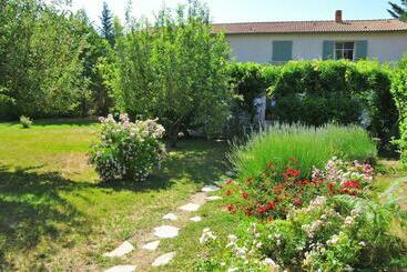 بنسيون Casa Meridiana