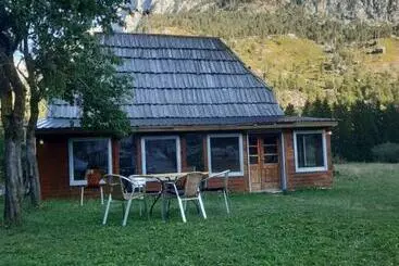 Pension  Bujtina 2