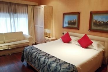 هتل Colosseo Studio Suite