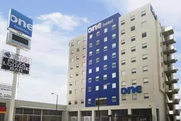 فندق One Puebla Finsa